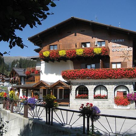 Hotel Garni Dello Sportivo Madonna di Campiglio Luaran gambar