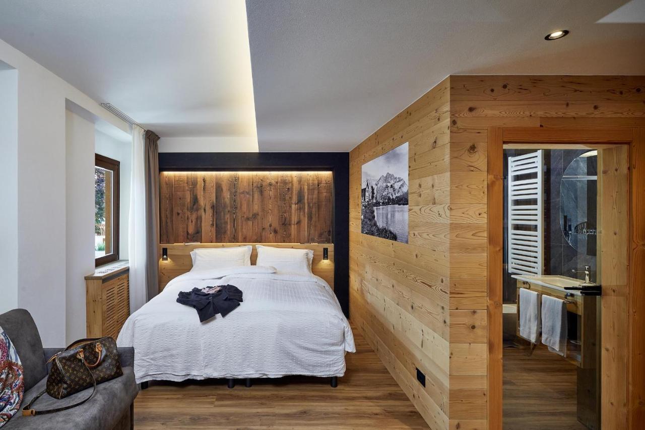 Hotel Garni Dello Sportivo Madonna di Campiglio Luaran gambar
