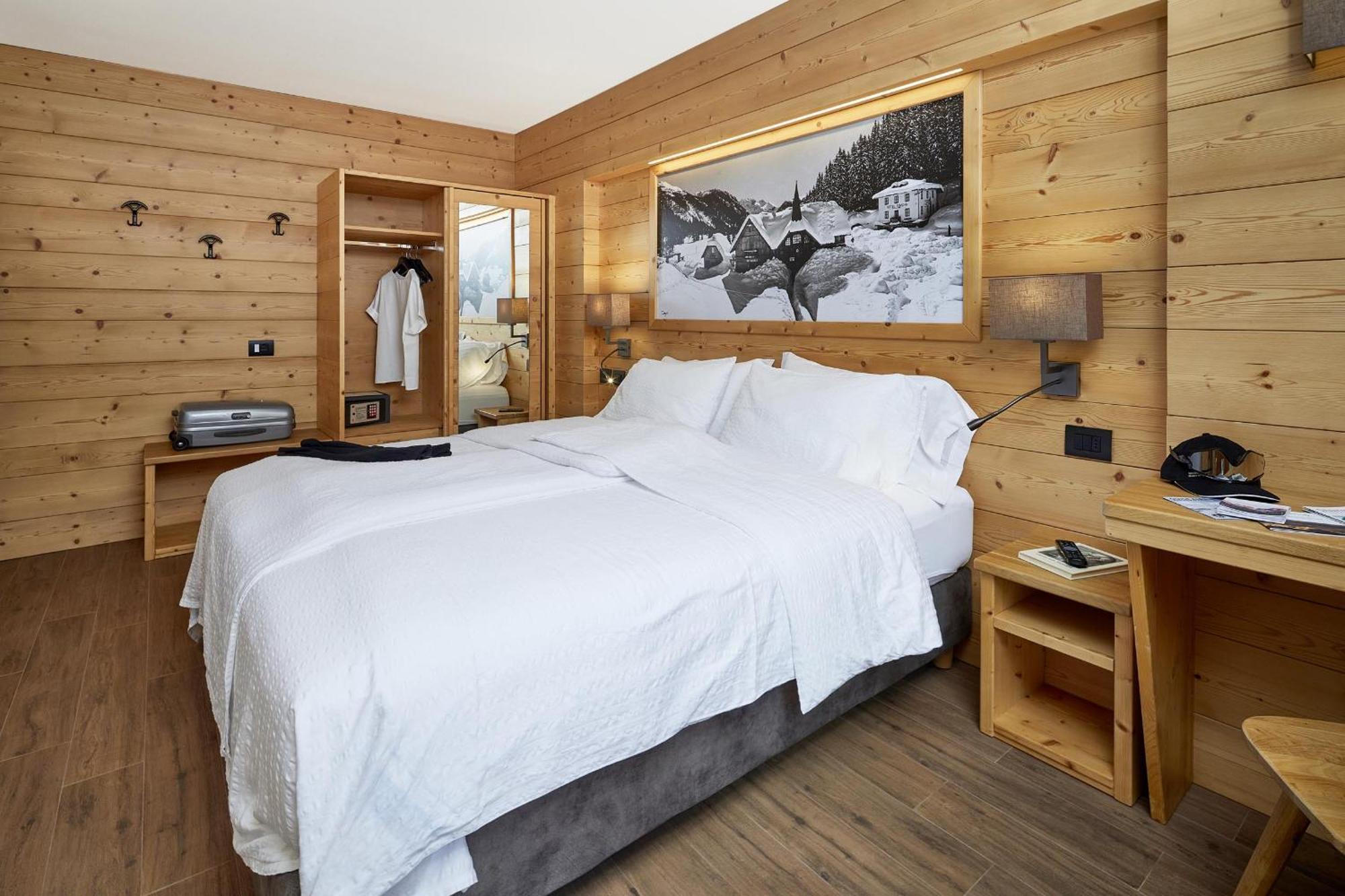 Hotel Garni Dello Sportivo Madonna di Campiglio Luaran gambar