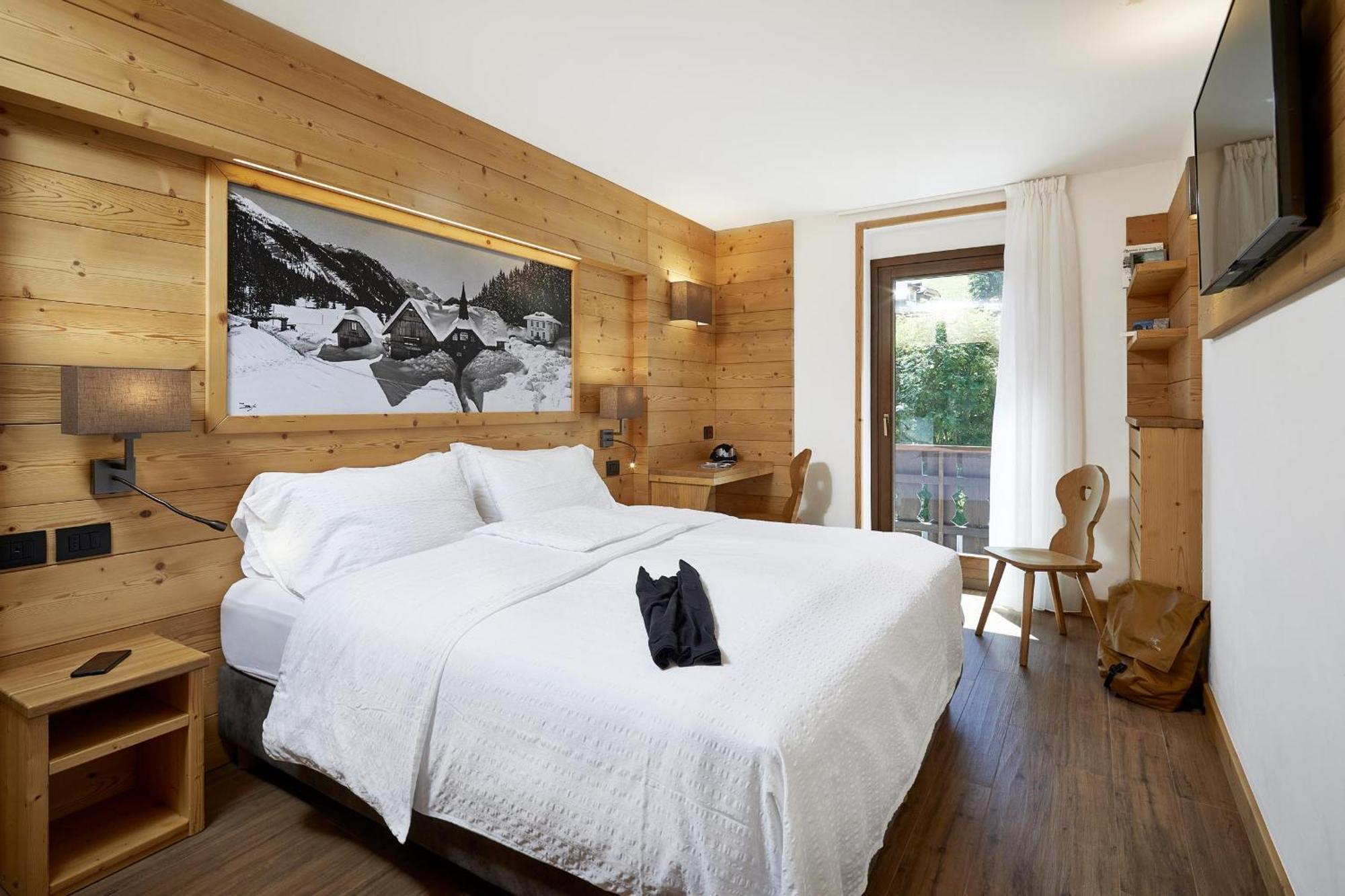 Hotel Garni Dello Sportivo Madonna di Campiglio Luaran gambar