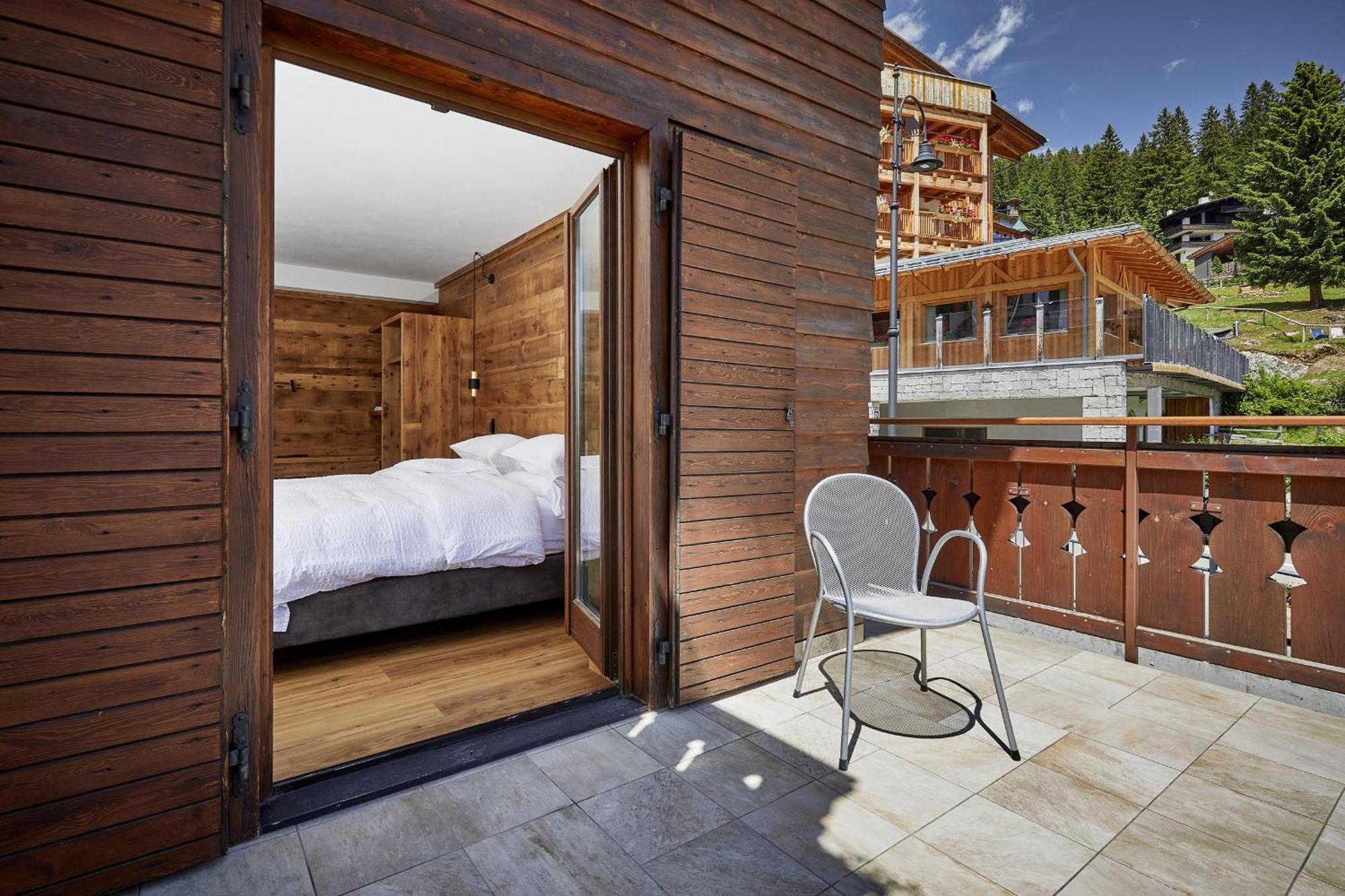 Hotel Garni Dello Sportivo Madonna di Campiglio Luaran gambar